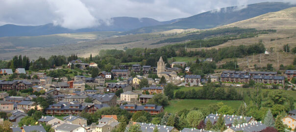 Vista de Bolvir, a la Baixa Cerdanya (fotografia: Tretx/Wikimedia Commons/domini públic).