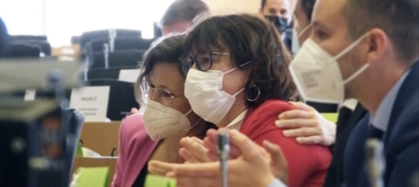 Diana Riba, vice-presidenta de la comissió d'investigació sobre Pegasus (fotografia: Adam Albert).