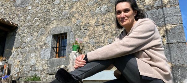 Oihana Goiriena a la seva casa de Nabarniz, al País Basc