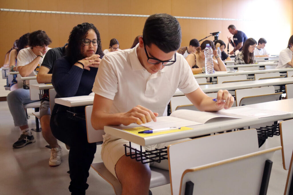 Denuncien una errada gramatical en un enunciat a l’examen de català de la selectivitat