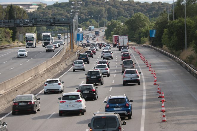 Un accident mortal a la AP-7 causa més de set quilòmetres de congestions