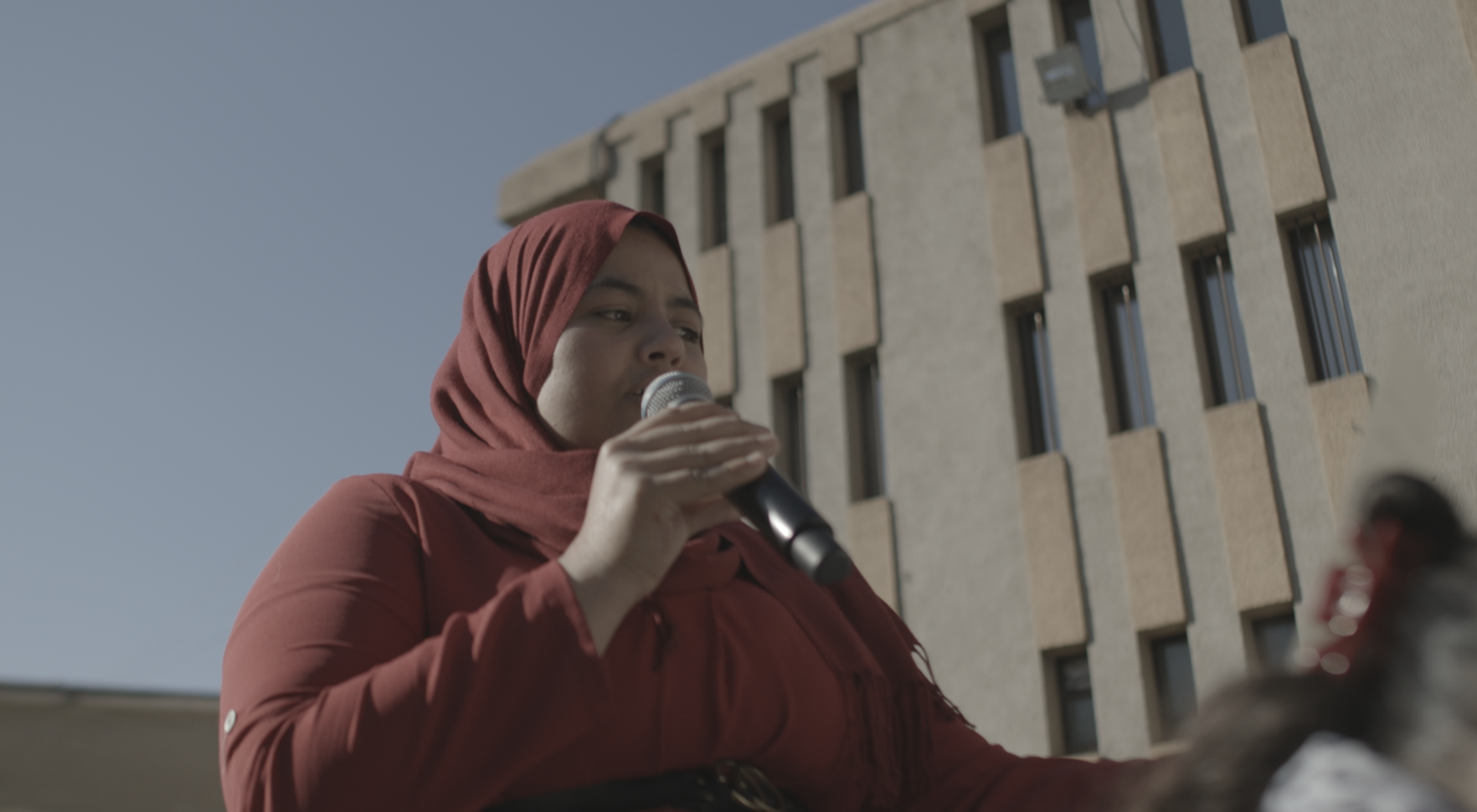 Laghlid, en la presentació del programa 'Català per a la inclusió': Fotografia: Àngel Riosalido/Lo Portal.