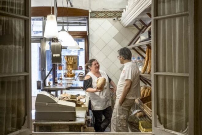 La fleca centenària Girabal, obligada a tancar per la inflació: “Ha estat la rematada final”