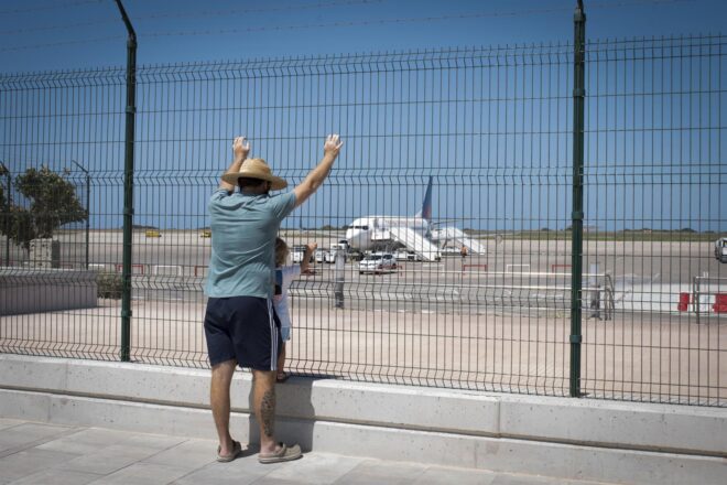 Més expressa el seu “rebuig frontal” per l’augment de les tarifes dels vols entre illes