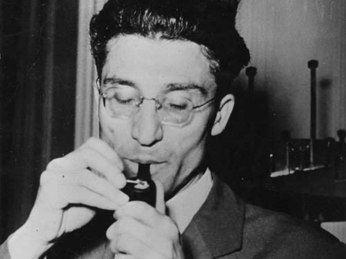 Cesare Pavese.