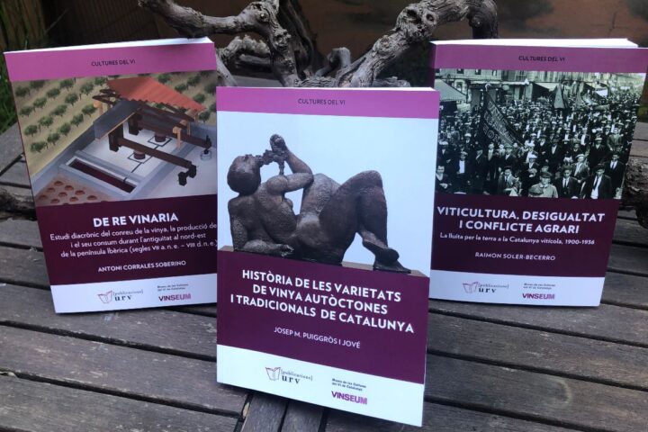 Els primers tres títols de la col·lecció Cultures del vi.