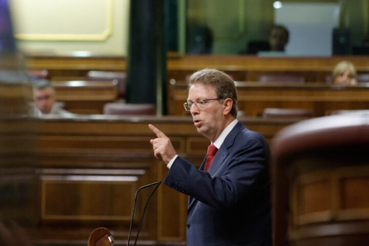 El portaveu del PDECat al congrés espanyol, Ferran Bel, durant el debat de política general (Fotografia: Congrés espanyol)