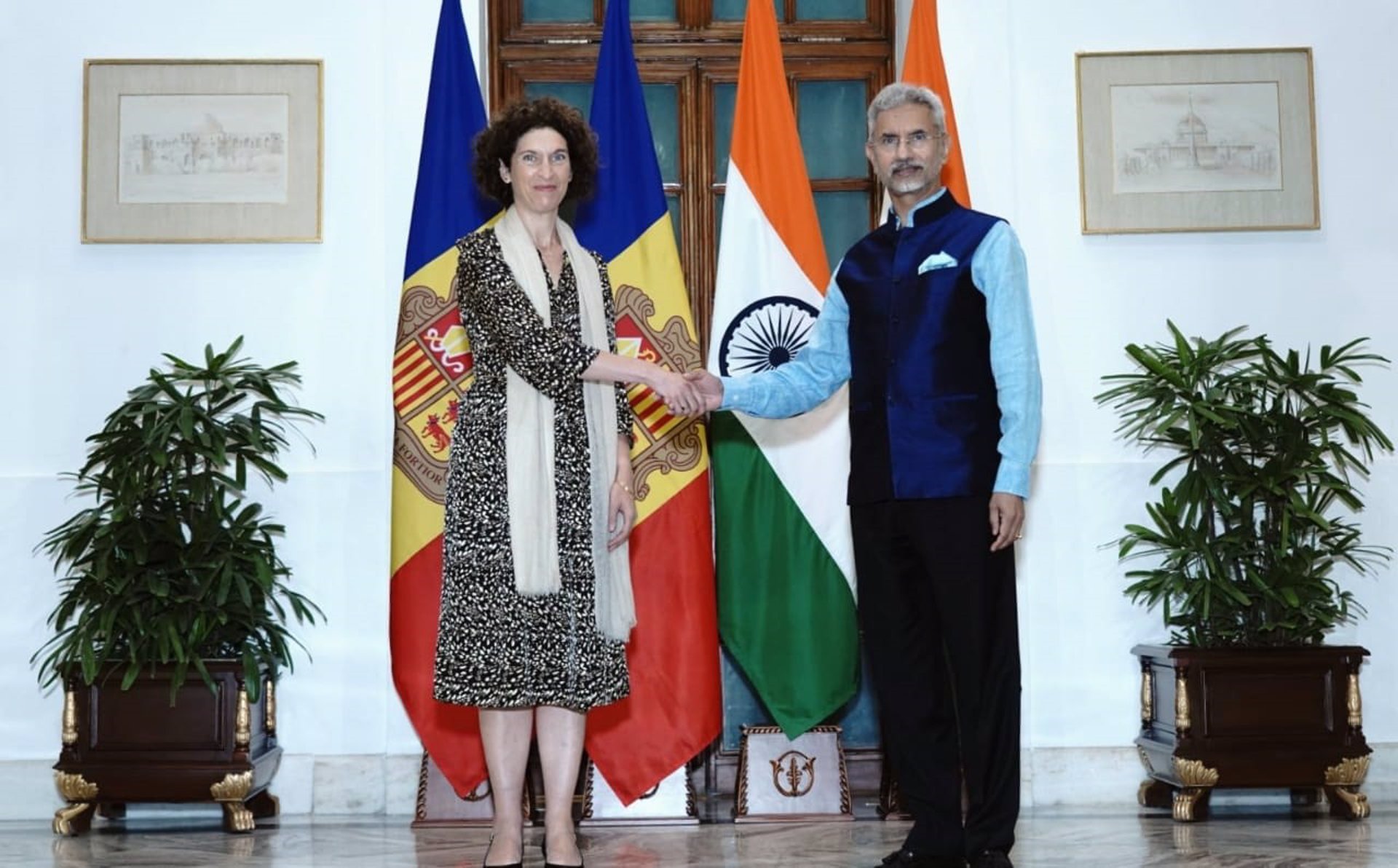 La ministra d'Afers Estrangers d'Andorra, Maria Ubach, i l'homòleg indi, Subrahmanyam Jaishankar (Fotografia: govern d'Andorra)