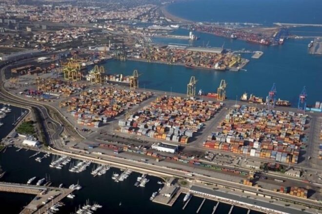 El Defensor del Poble espanyol exigeix al govern de Sánchez un informe concloent sobre l’ampliació del port de València