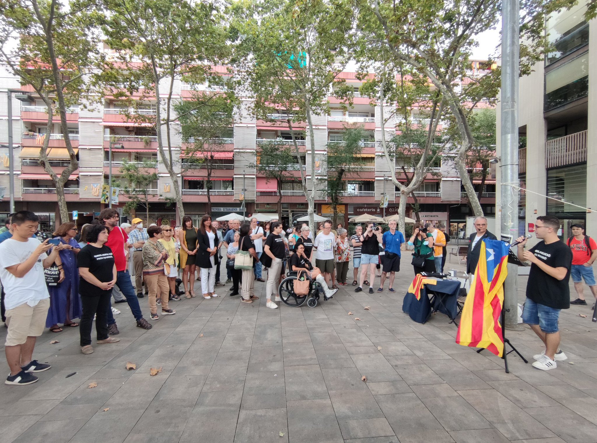 Un moment de l'acte (fotografia: @RaiLopezCalvet)
