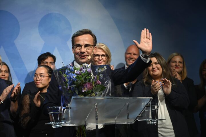 El líder conservador Ulf Kristersson, la nit electoral. (Fotografia de Fredrik Sandberg)
