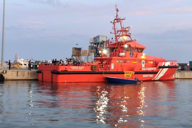 Rescaten 25 migrants d’origen subsaharià en aigües d’Eivissa