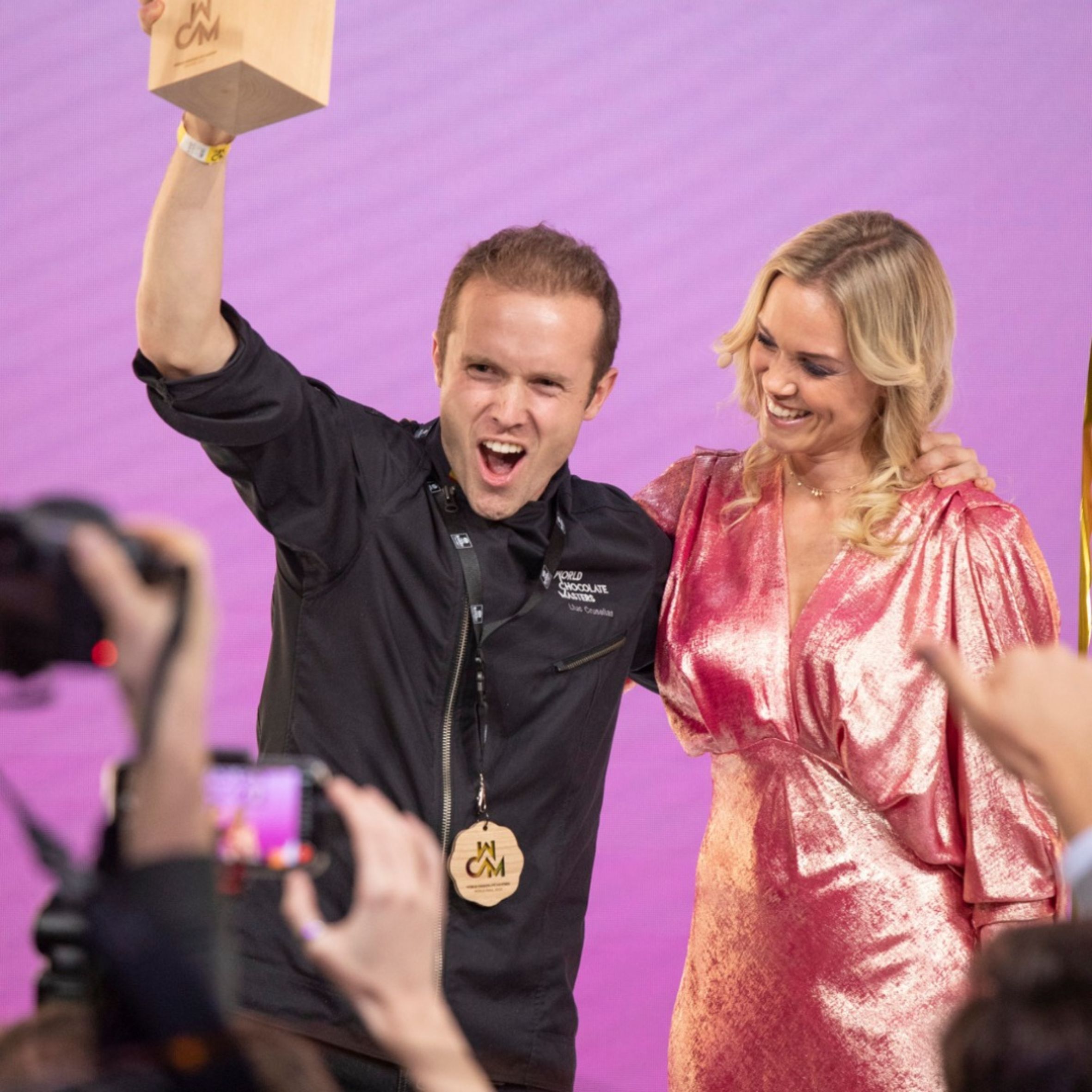 El pastisser Lluc Crusellas, en el moment de la victòria (fotografia: World Chocolate Masters).