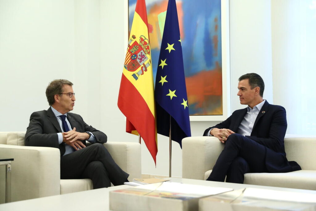 Sánchez proposa a Feijóo de fer sis debats cara a cara fins a les eleccions espanyoles