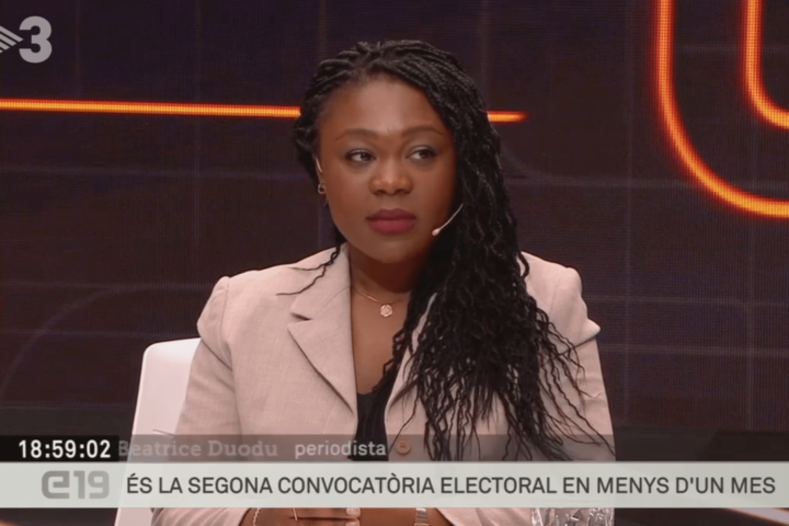 Beatrice Duodu en un especial de TV3 sobre les eleccions europees.