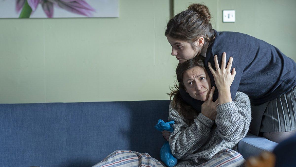 Jo Hartley i Gabrielle Creepy a ‘In my skin’.