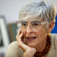 Olga Tubau: “Com pot ser que l’estat cometi aquestes atrocitats?”