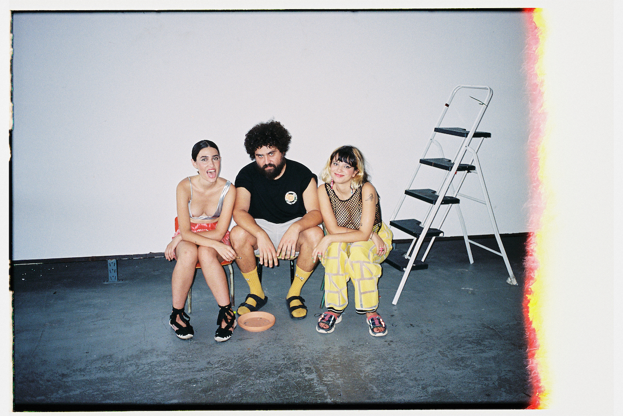 Berta Prieto i Belén Barenys, protagonistes de la sèries 'Autodefensa' (fotografia: cedida per Filmin a l'ACN)