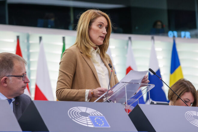 Metsola, reelegida presidenta del Parlament Europeu amb un ampli suport de la cambra