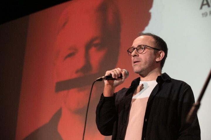 El productor i actor Adrián Devant, cunyat del fundador de Wikileaks, Julian Assange. Fotografia: Lluís Brunet