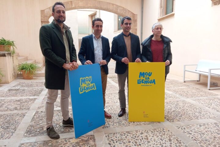Presentació de la campanya per al foment del català (fotografia: Europa Press).
