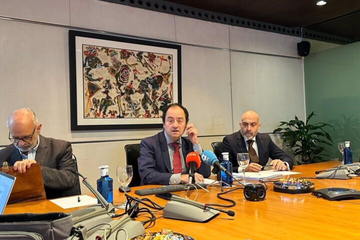 Conferència de premsa de Juristes Valencians. Fotografia: Europa Press