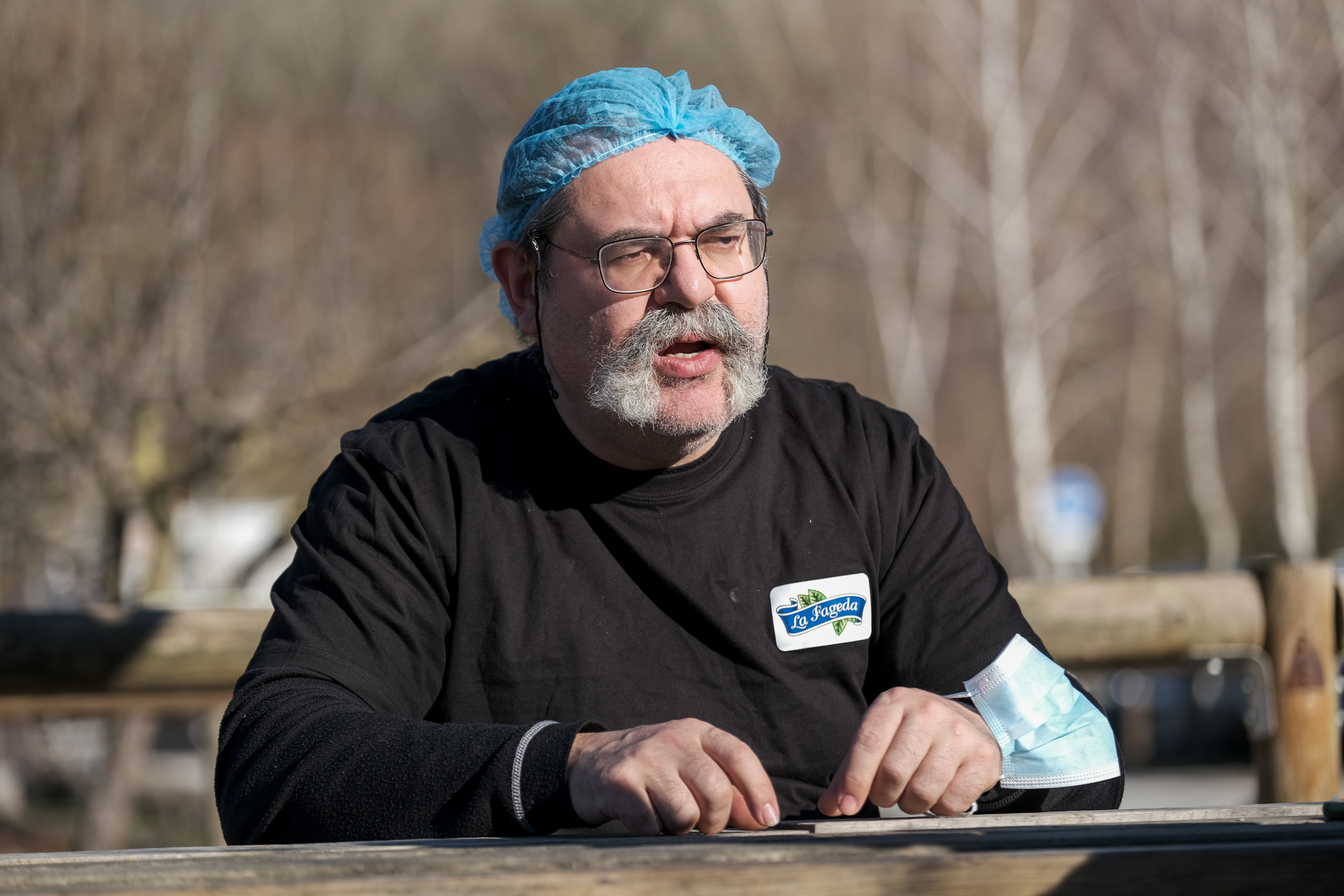 Josep Solà, esquizofrènic que fa 18 anys que treballa a la Fundació la Fageda, dijous passat (Foto: Adiva Koenigsberg)