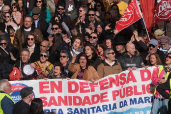 Manifestació a Sant Jaume de Galícia per la sanitat pública (fotografia: Nós Diario).