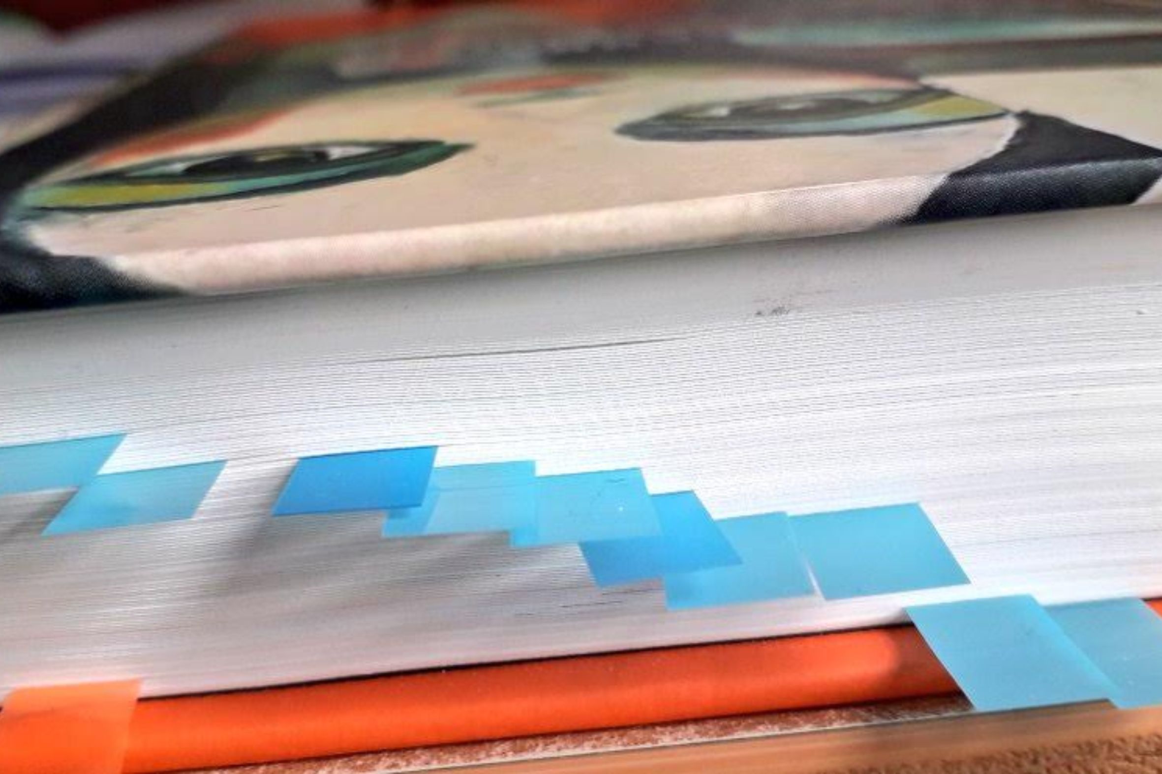 He posat marcadors blaus a totes les pàgines on surts, avi.