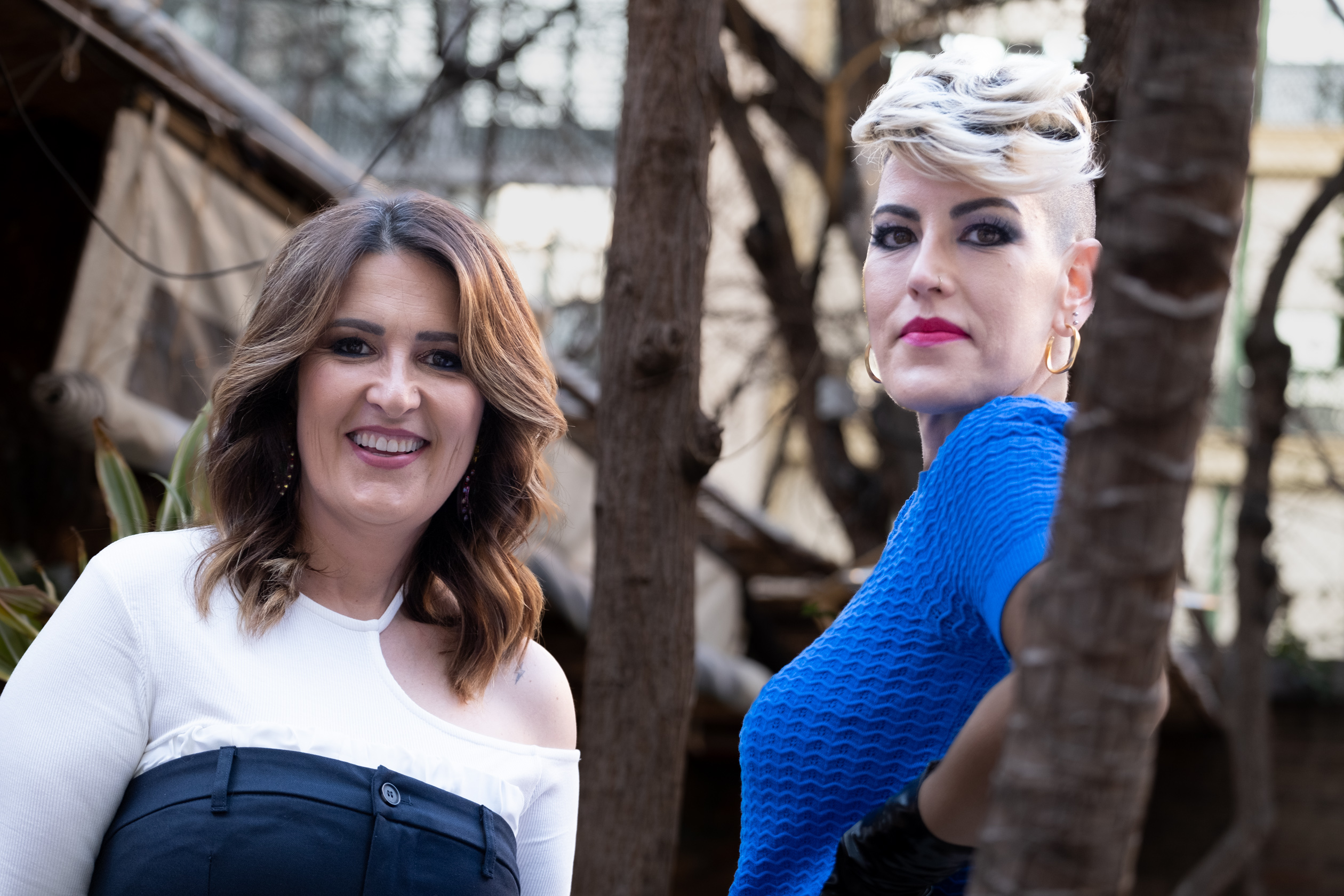 D'esquerra a dreta: Laura Fa i Marta Pontnou (fotografia: Adiva Koenigsberg).