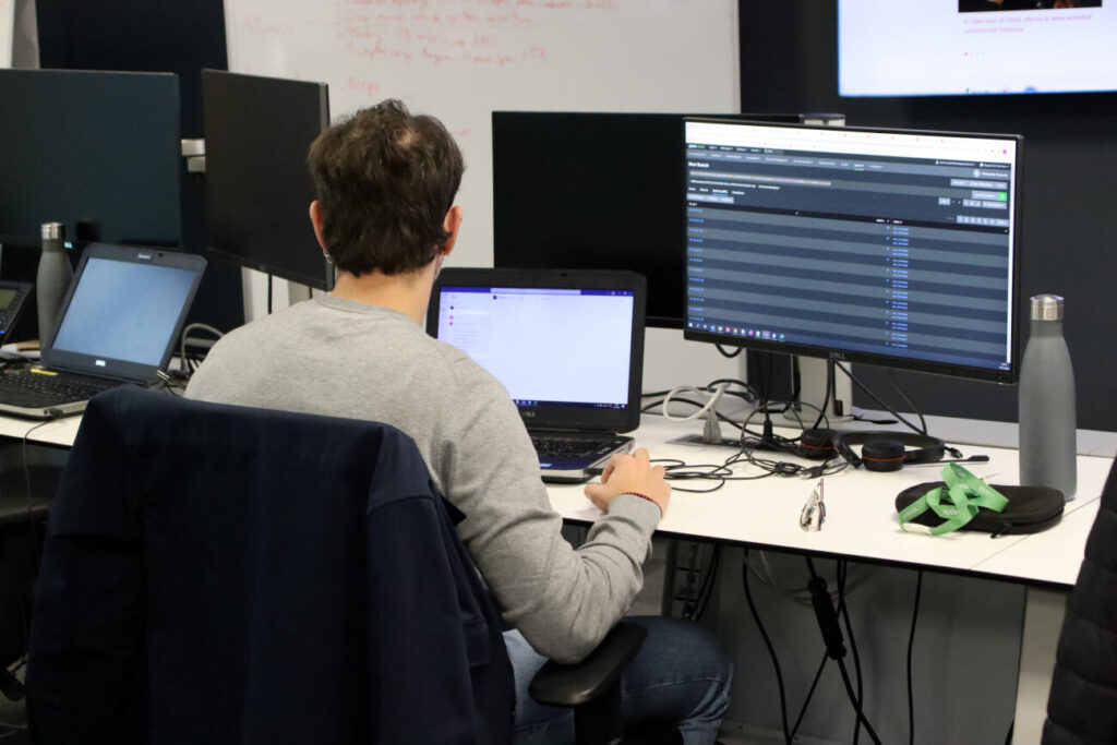 Les estafes digitals se sofistiquen amb la intel·ligència artificial generativa