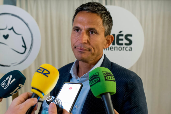 El cap de Més per Menorca dimiteix com a portaveu al Consell i deixa la política