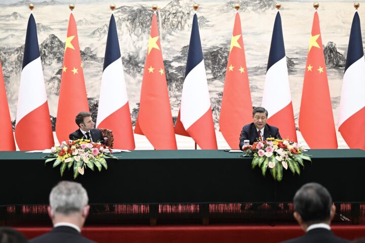 El president de França, Emmanuel Macron, amb el seu homòleg xinès, Xi Jinping - Xie Huanchi / Xinhua News / Contactophoto