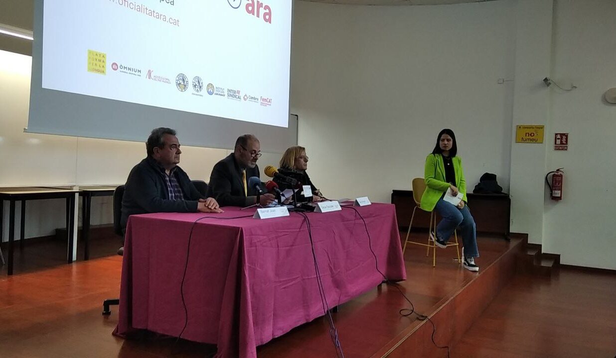 Un moment de la presentació del manifest (fotografia: ACN).