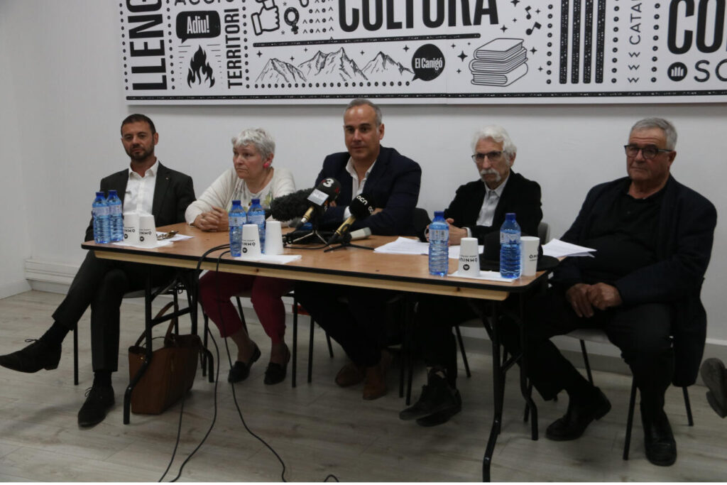 La justícia francesa torna a prohibir d’emprar el català als càrrecs electes de Catalunya Nord