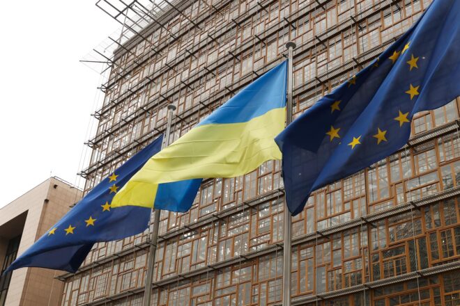 La UE suspèn temporalment els drets de duanes a Ucraïna per facilitar-ne les exportacions