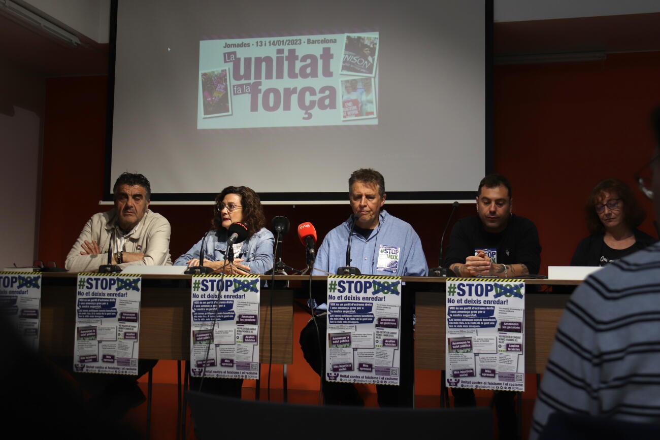 Conferència de premsa dels sindicats (fotografia: Aina Martí/ACN).