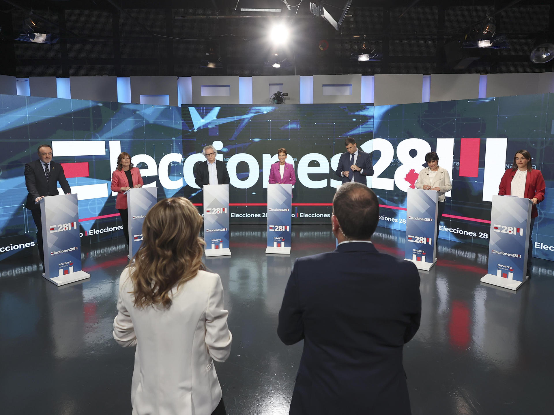 Debat de candidats a la presidència de Navarra (fotografia: EFE/Villar López).