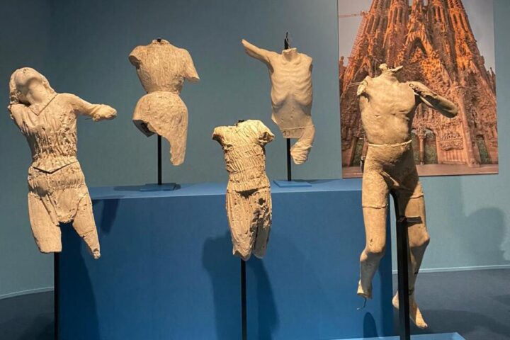 Models originals per a les escultures de la Façana del Naixement (fotografia: Sagrada Família).
