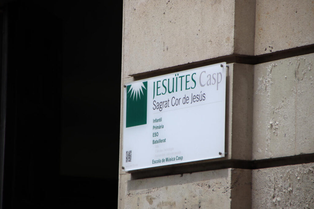 El jutge processa per agressió sexual l’infermer de Jesuïtes denunciat per sis alumnes