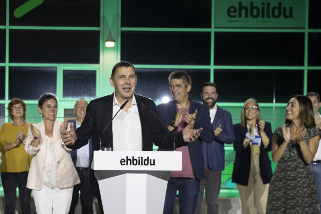 L’Audiència espanyola tramita una querella de l’extrema dreta contra Otegi a tres dies de les eleccions