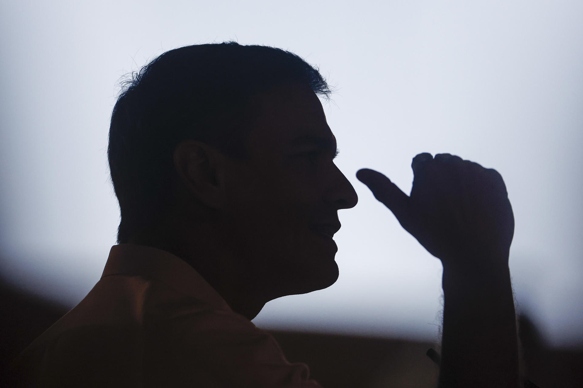 Pedro Sánchez, durant l'arrencada de la campanya ahir a Madrid (fotografia de Sergio Pérez).