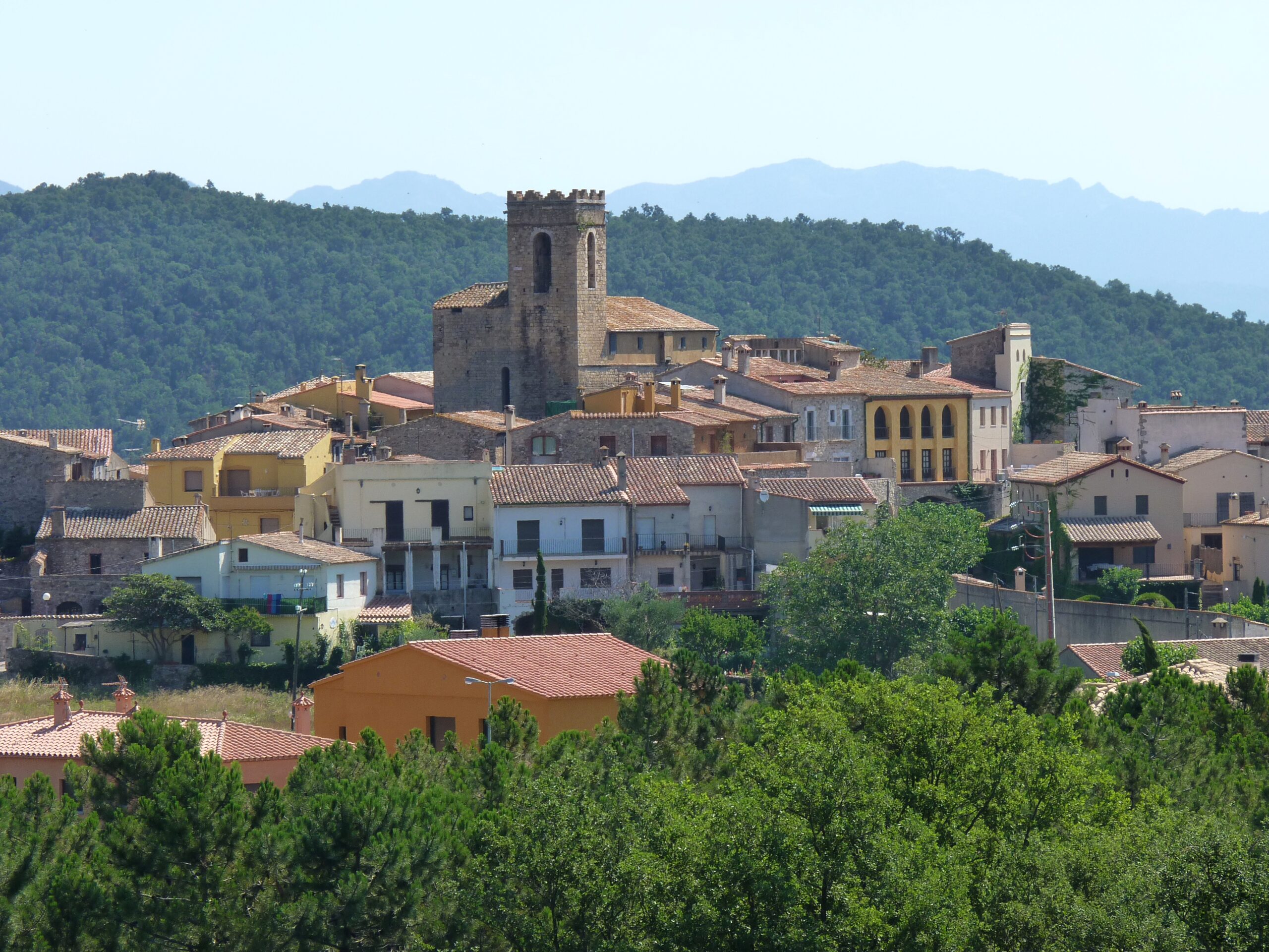El municipi de Darnius (fotografia: Bertrand Grondin).