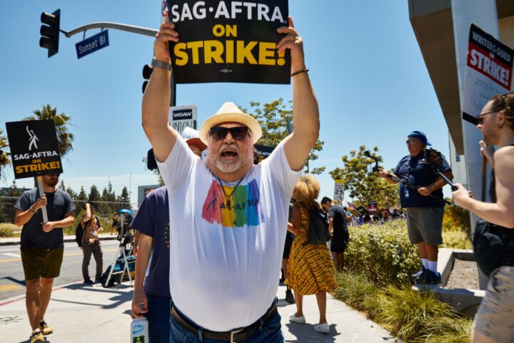 Un piquet del sindicat d'actors SAG-AFTRA durant la vaga de Hollywood (fotografia: Sean Scheidt, per a The Washington Post).