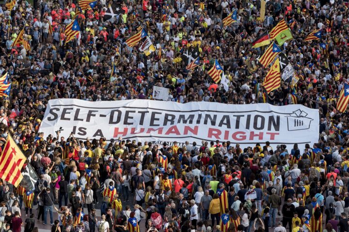 Manifestació a Barcelona els dies posteriors al Primer d'Octubre