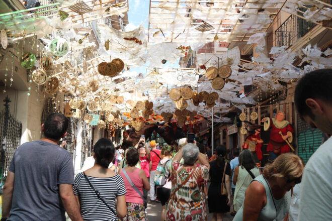 Tot a punt per a la Festa Major de Gràcia 2025: carrers guarnits, concerts i activitats