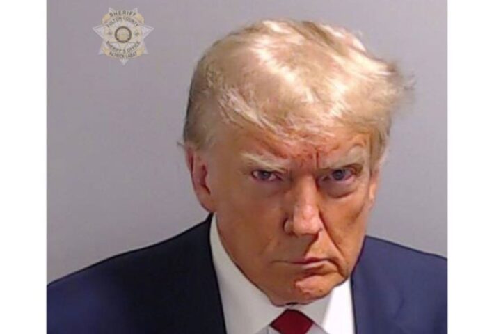 Retrat policíac de Trump (fotografia: oficina del xèrif del comtat de Fulton)