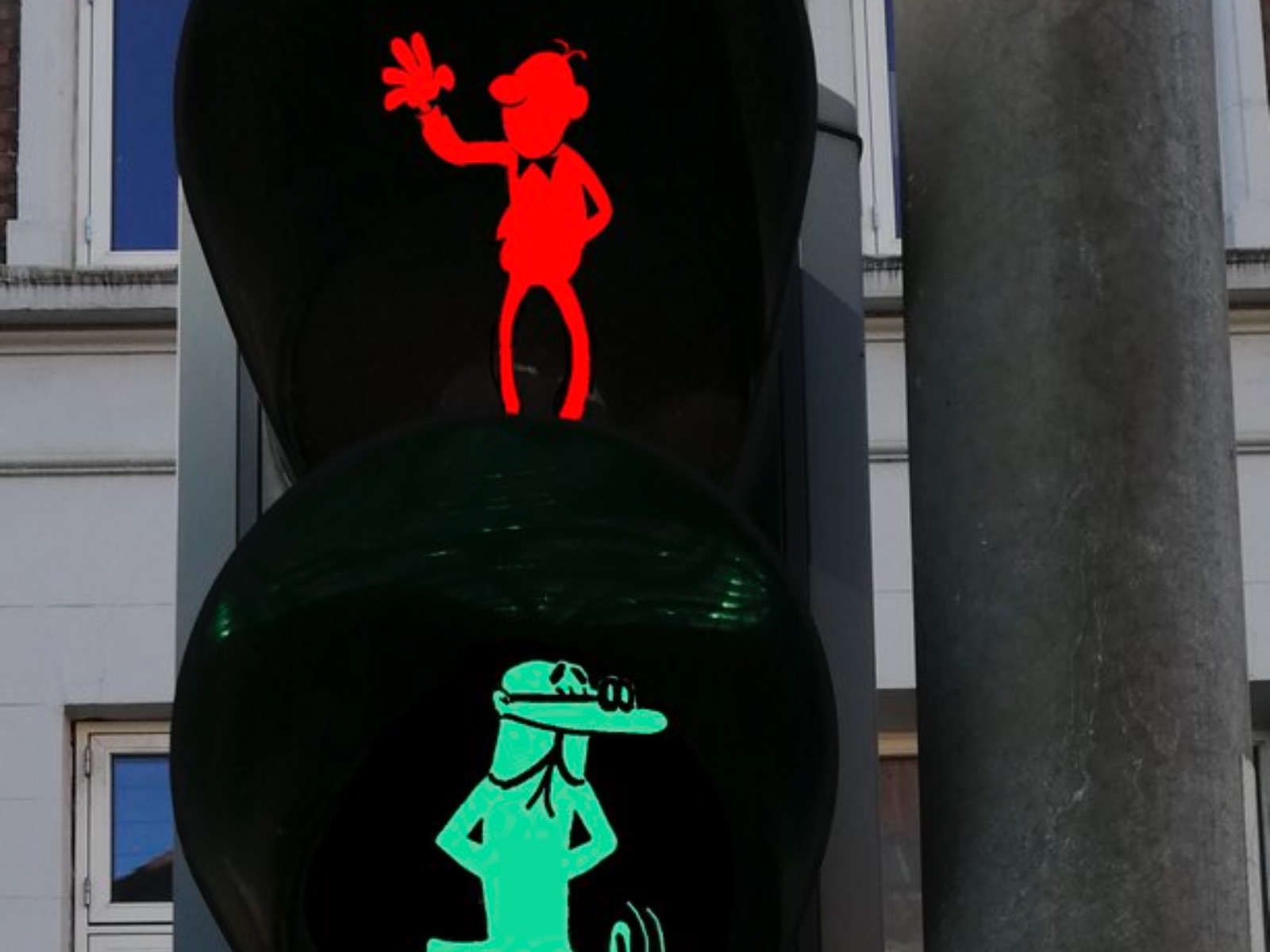 Proposta de disseny de @maestroconganas, que va donar la idea dels semàfors de Mortadel·lo i Filemó a Barcelona.