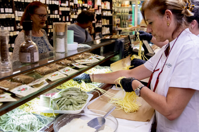 La Italiana Rivali, el comerç que va descobrir la pasta fresca a Barcelona