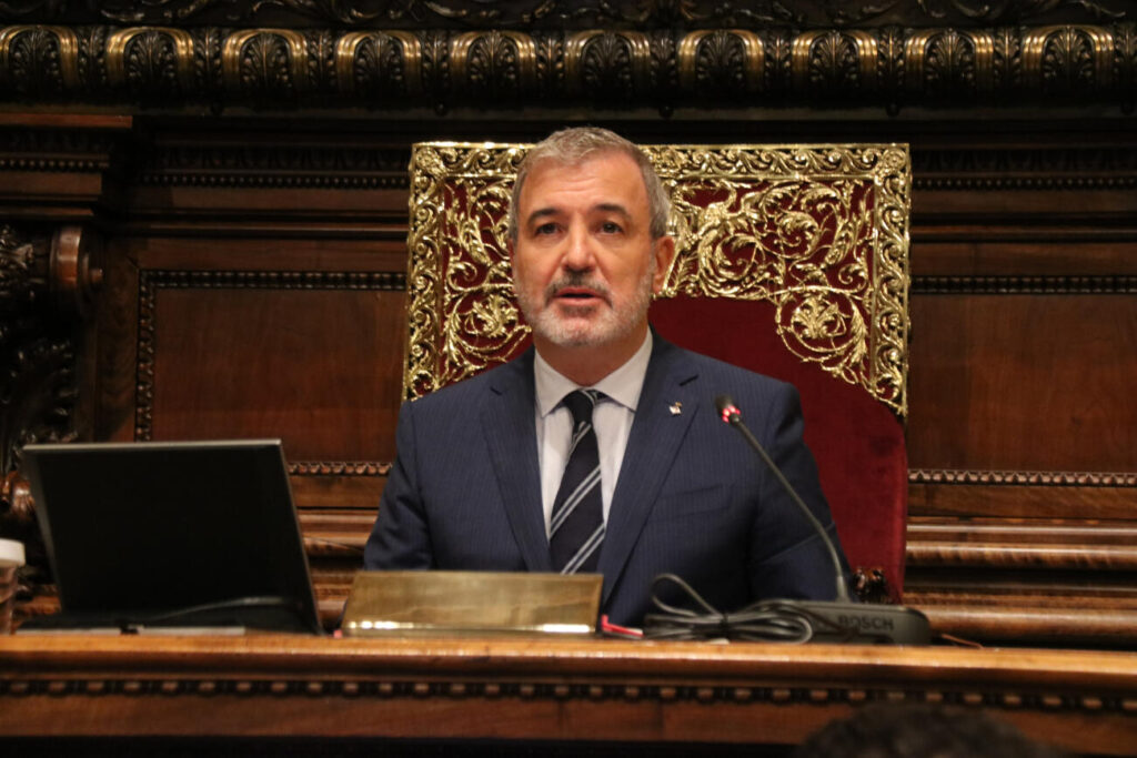 El PSC vota en contra de l’amnistia a l’Ajuntament de Barcelona